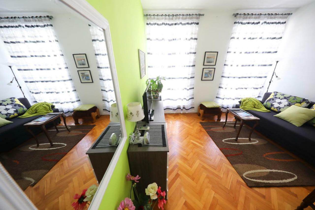 Apartment Mara Zadar Exteriör bild